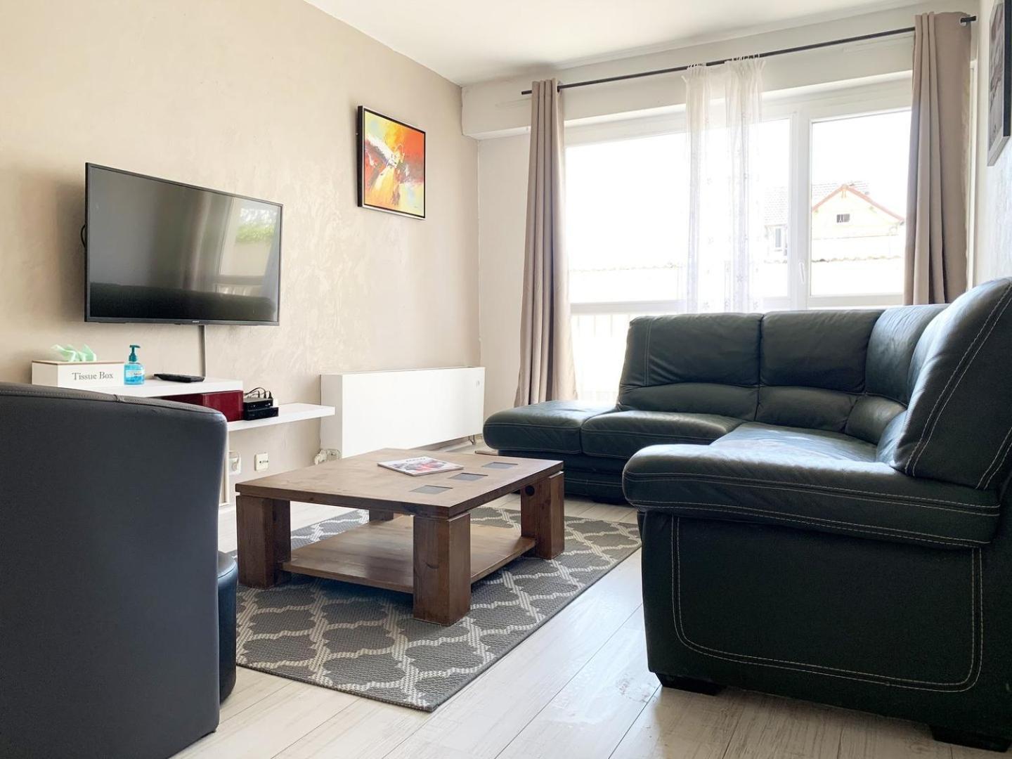 Le Mainvillois - Parking Included Apartment Mainvilliers  Exterior foto